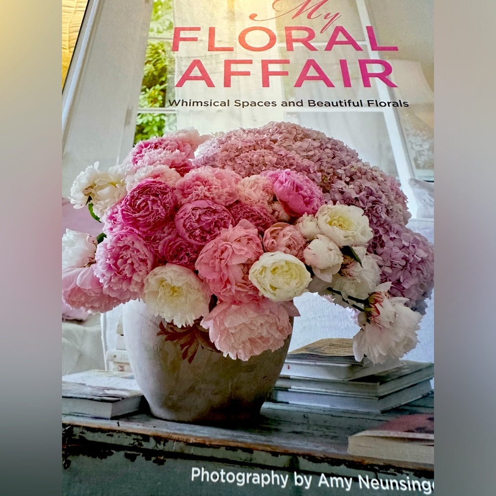 MY FLORAL AFFAIR BY RACHEL ASHWELL BOOK SMALL TEAR